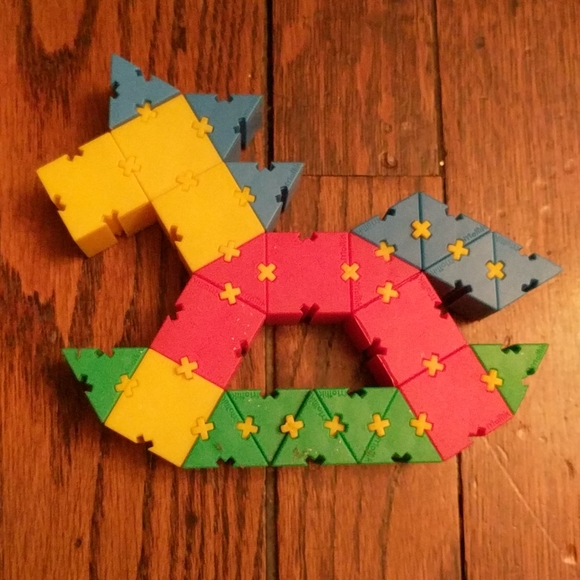 🎉HP🎉 NWT Vintage Mottik toy set & carrying/storage case - Picture 8 of 16